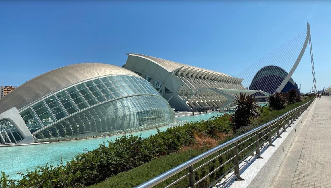 Bizzbeach * Valencia